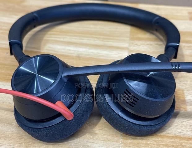 Poly Blackwire 3320 Stereo Usb-C Headset +Usb-C/a Adapter photo 2