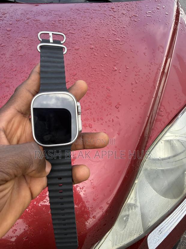 Apple Watch Ultra 1 49mm photo 2