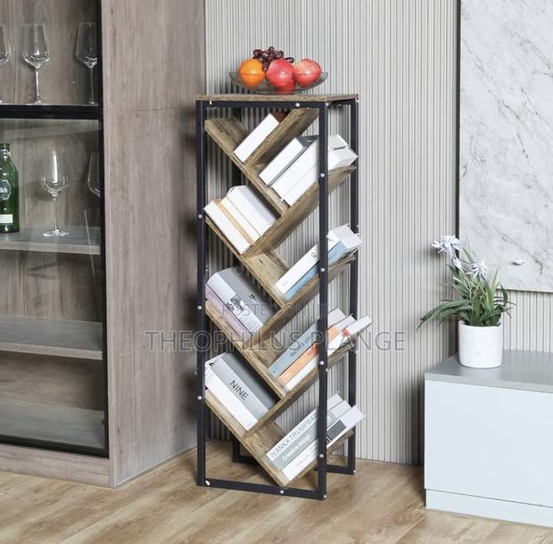 Living Room Book Shelve · Photo 2