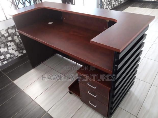 Office Receptionist Front Desk · Photo 2