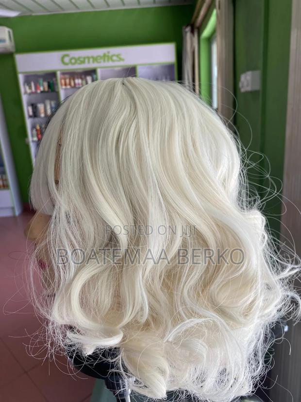 Black White Body Wavy Wig photo 4