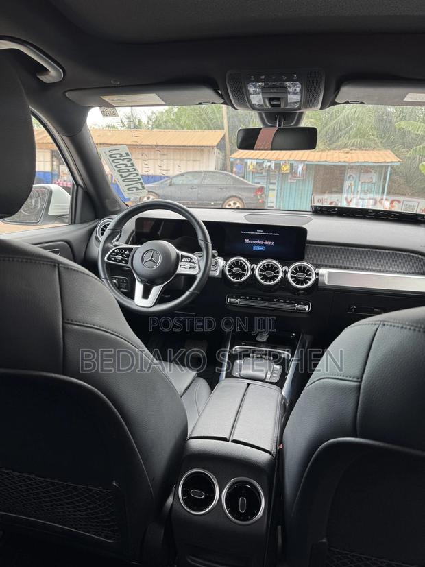 Mercedes-Benz GLB-Class GLB 250 4MATIC 2023 White