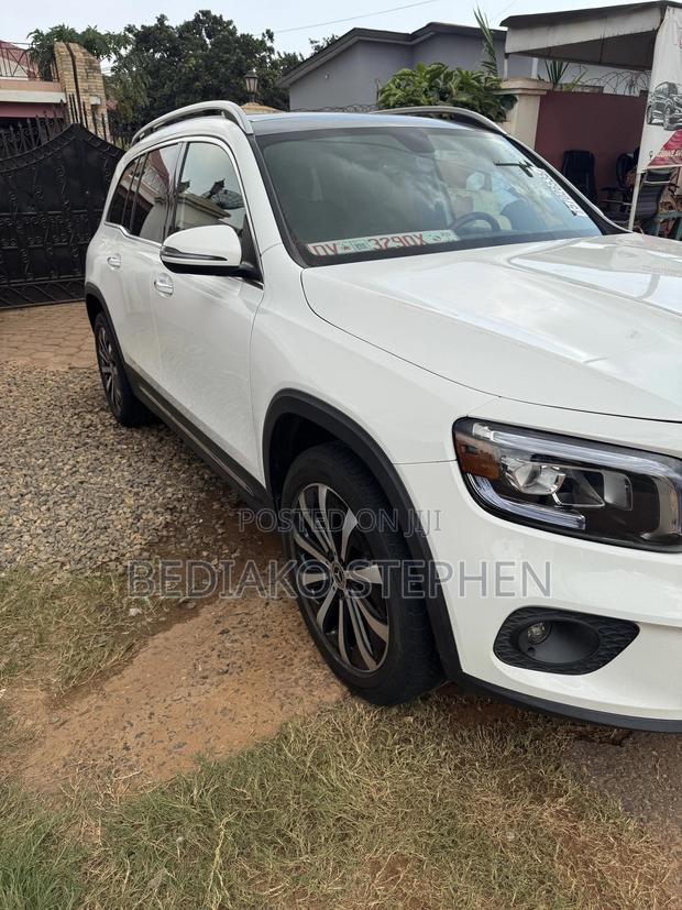 Mercedes-Benz GLB-Class GLB 250 4MATIC 2023 White