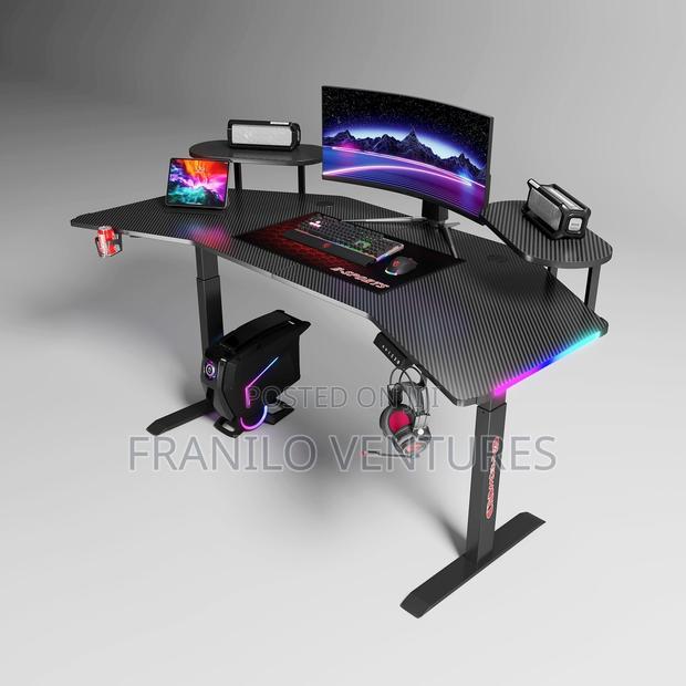 Extra Wide Studio Electric Adjustable Desk · Photo 4
