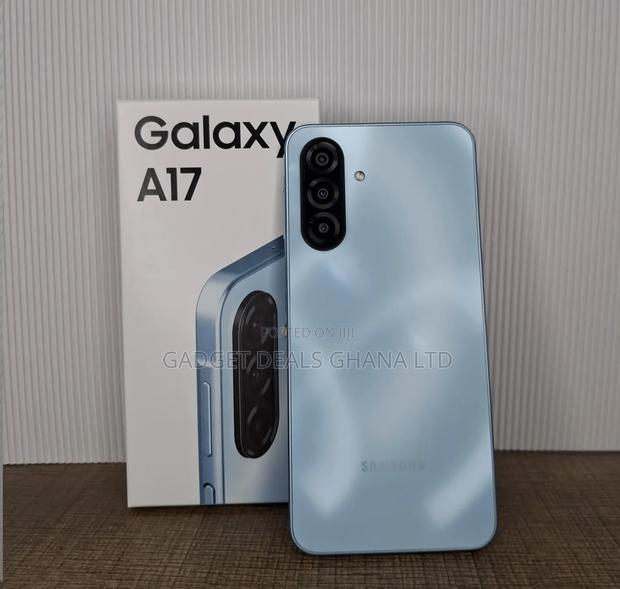 New Samsung Galaxy A17 256 GB Blue · Photo 4