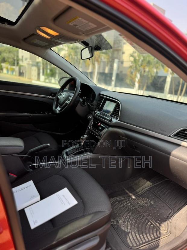 Hyundai Elantra Value Edition Sedan FWD (2.0L 4cyl 6A) 2017 Burgundy