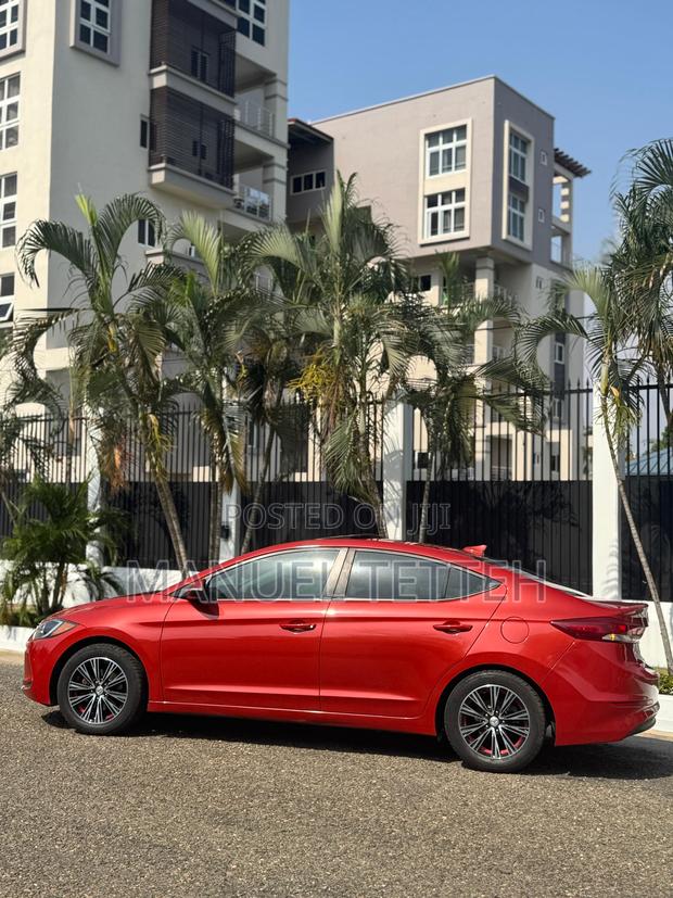 Hyundai Elantra Value Edition Sedan FWD (2.0L 4cyl 6A) 2017 Burgundy