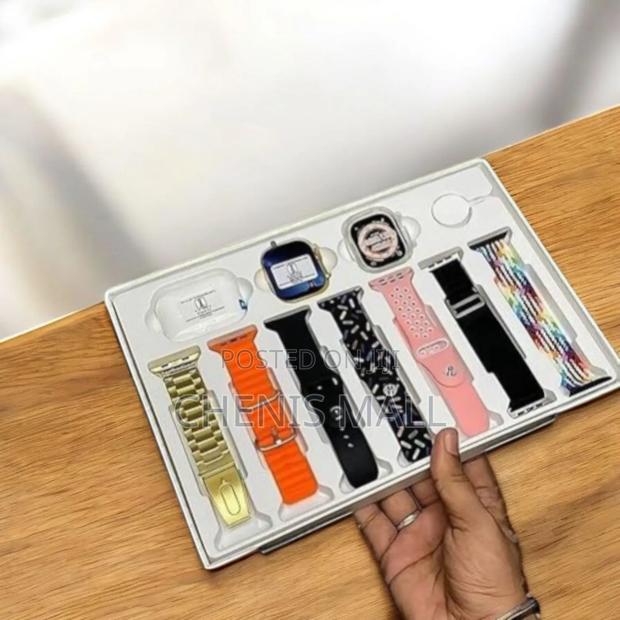 I20 Ultra Max Suit Combination Smartwatch (525729)