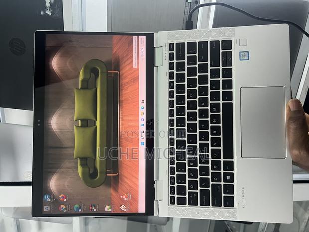 Laptop HP EliteBook 1030 8GB Intel Core I5 SSD 256GB