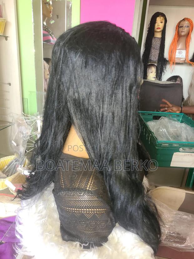 Black Wavy Wig photo 10