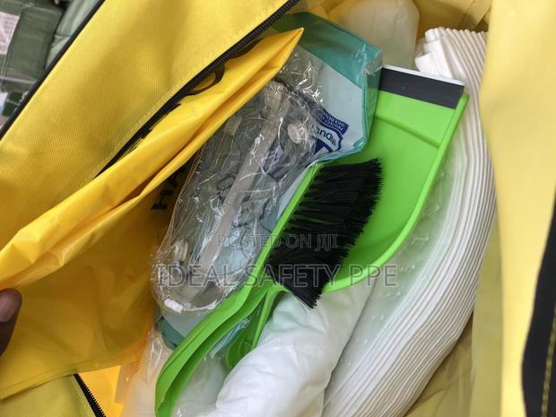 Spill Kit (Oil/Chemical/Universal)