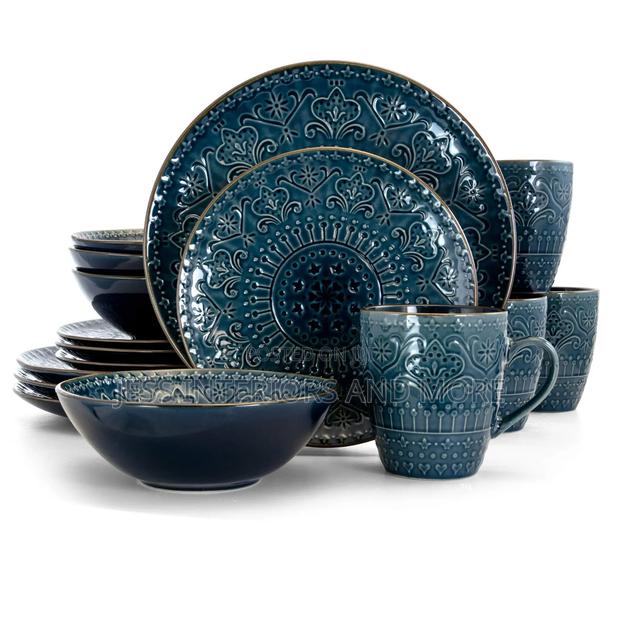 Mozaic 16-Piece Stoneware Dinnerware
