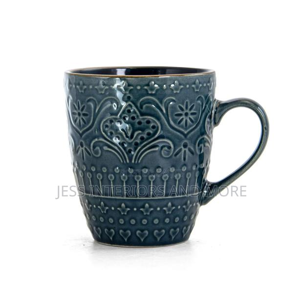 Mozaic 16-Piece Stoneware Dinnerware photo 3