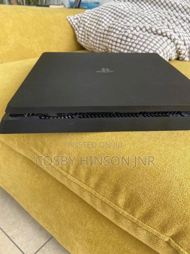 Ps4 Slim Jailbreak With Games Latest Installed photo 3