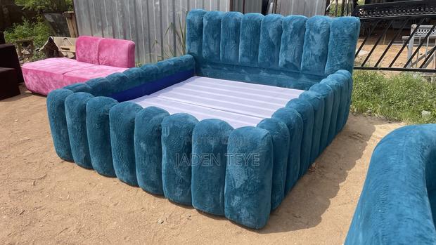 Stylish Bed Strongly Made photo 2