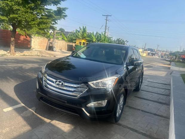 Hyundai Santa Fe Sport 2013 Black