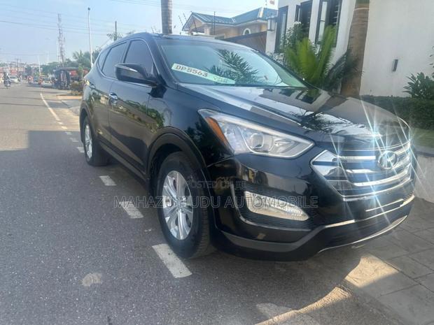 Hyundai Santa Fe Sport 2013 Black