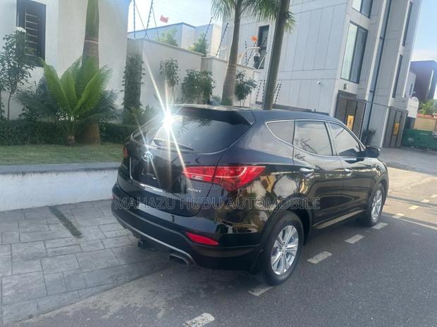 Hyundai Santa Fe Sport 2013 Black