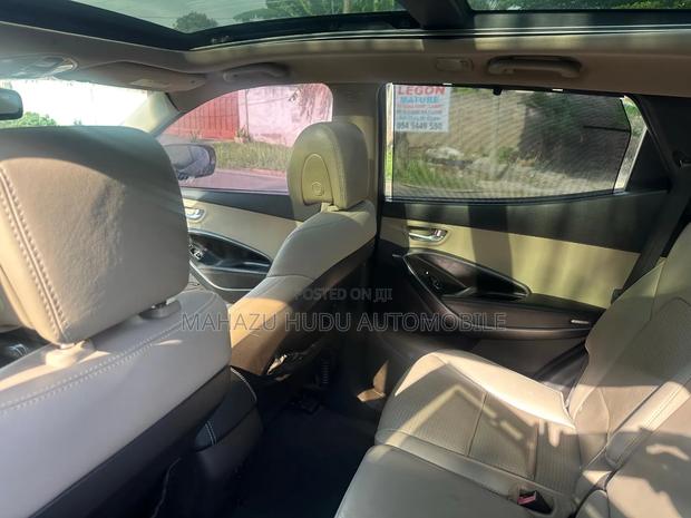 Hyundai Santa Fe Sport 2013 Black