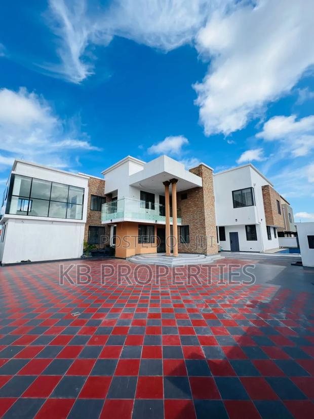 5bdrm Mansion in Kb Properties, East Legon for sale · Photo 1