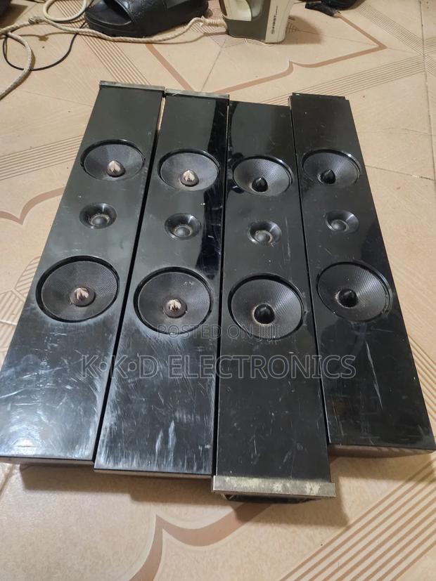 Samsung Home Theater Surround Speakers photo 3