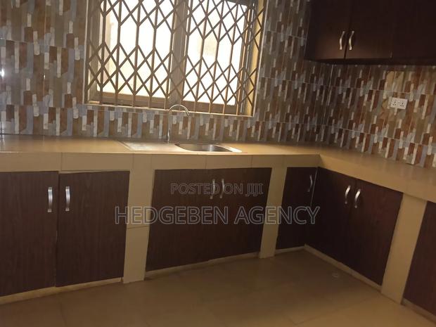 2bdrm Apartment in Amrahia for rent · Photo 4