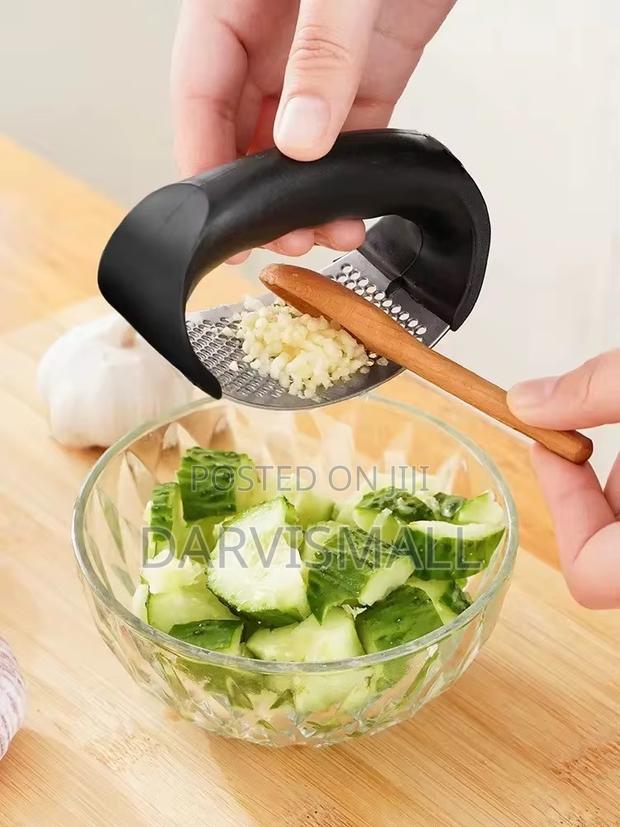 Garlic Press photo 2