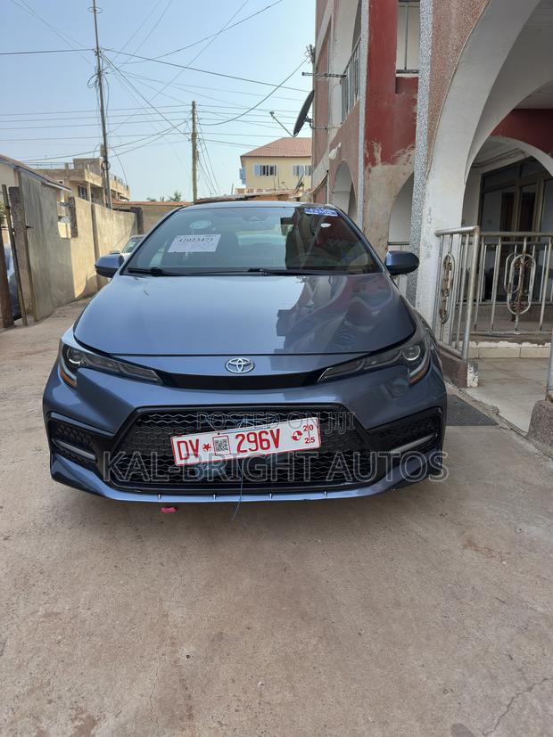Toyota Corolla SE 2021 Gray