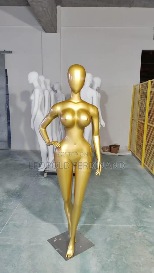 Complete Rebecca BBL Gold Matt · Photo 2