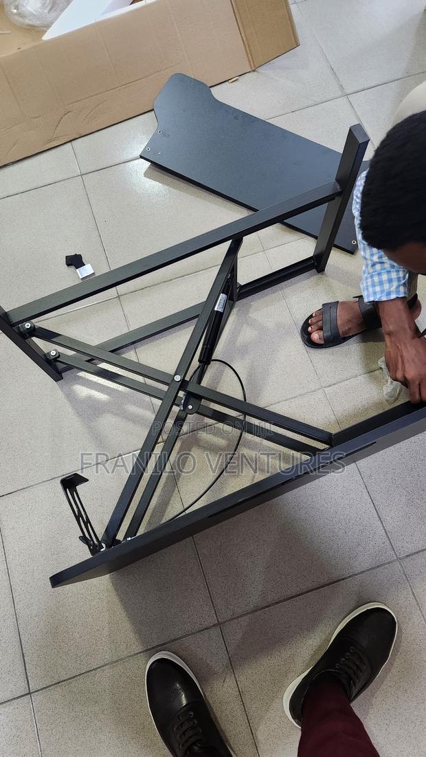 Adjustable Sit- Stand Desk Converter · Photo 4