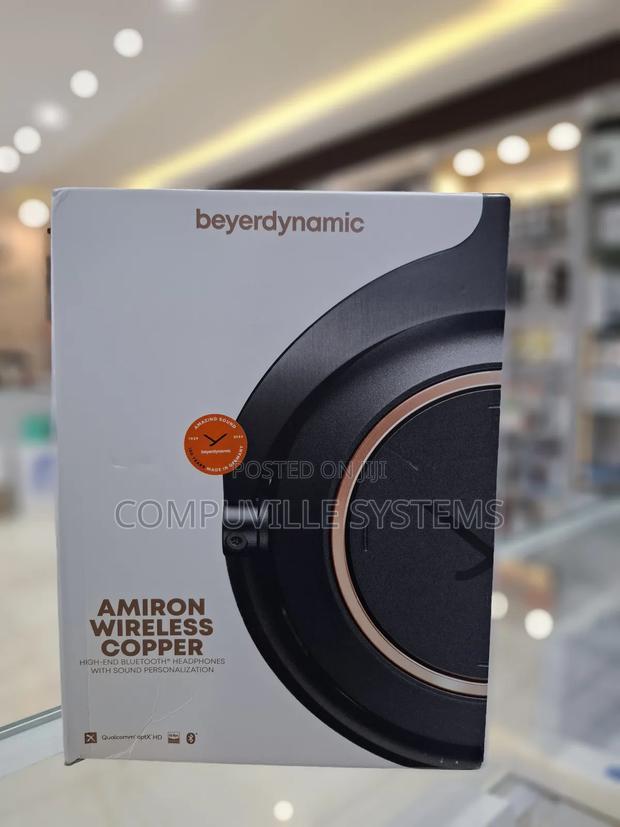 Beyerdynamic Amiron Wireless Copper Headphones · Photo 3