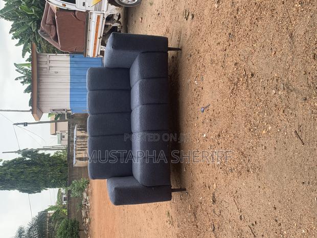 Bouclé 2-Seater Sofa – Midnight Navy