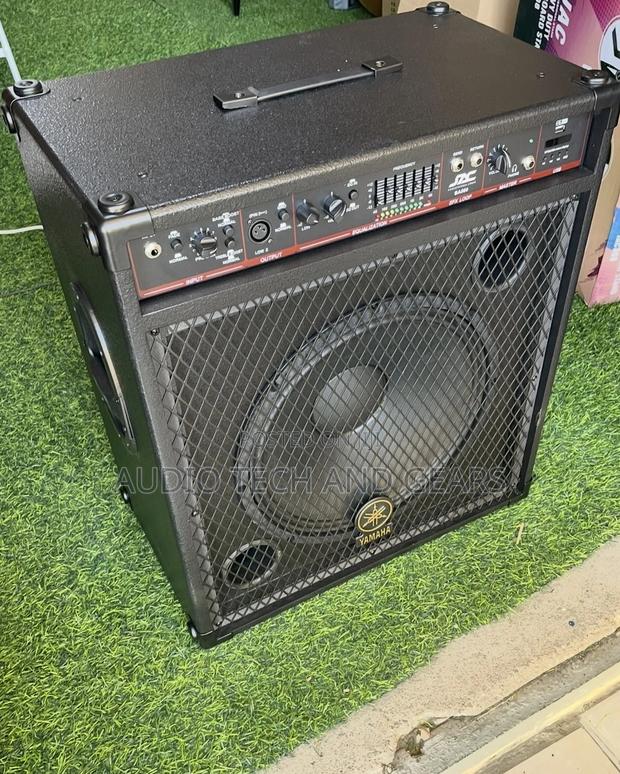 Yamaha Ba500 Bass Guitar Combo photo 2
