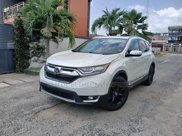 Honda CR-V Touring 4dr SUV AWD (1.5L 4cyl CVT) 2017 White photo 2