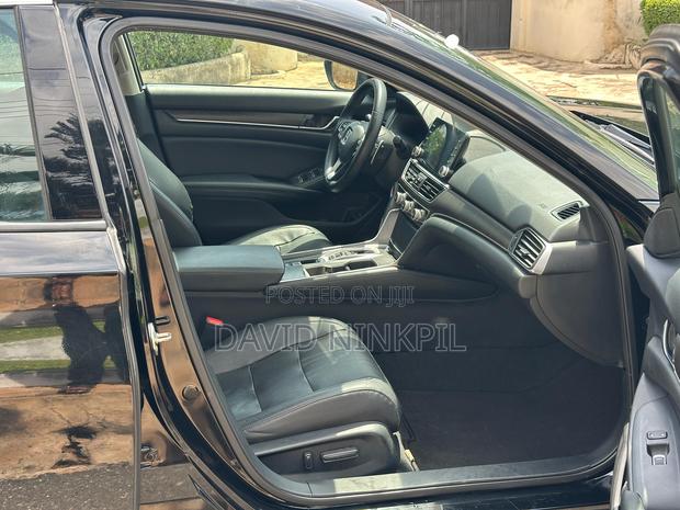 Honda Accord Sport (2.0L 4cyl Turbo 10A) 2019 Black