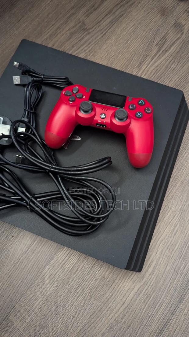 Sony Ps4 Pro Loaded With 17 Hot Tittled Games, Fc26 And Others photo 3