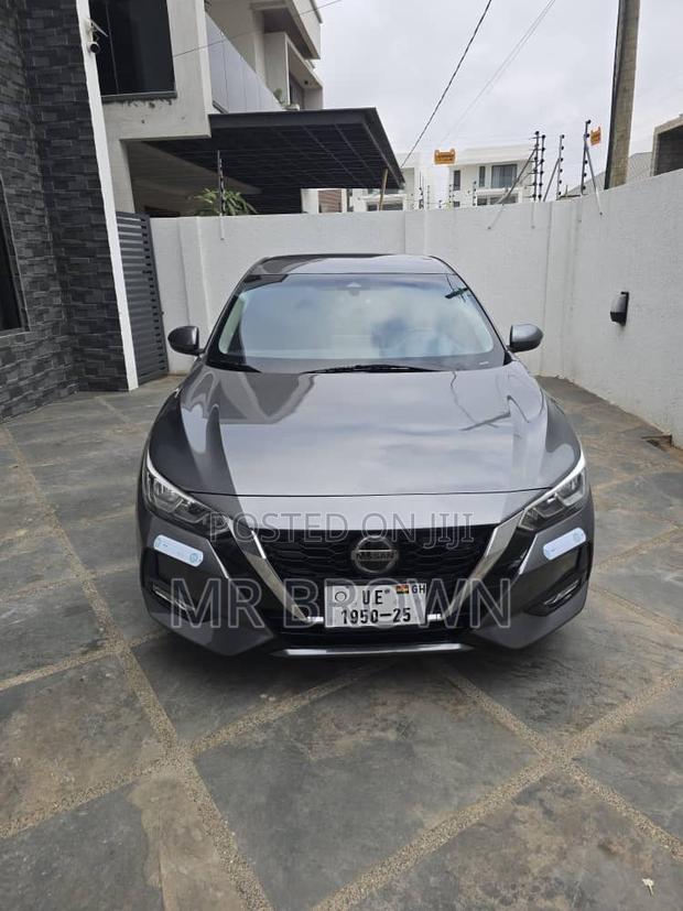 Nissan Sentra SV 2021 Gray