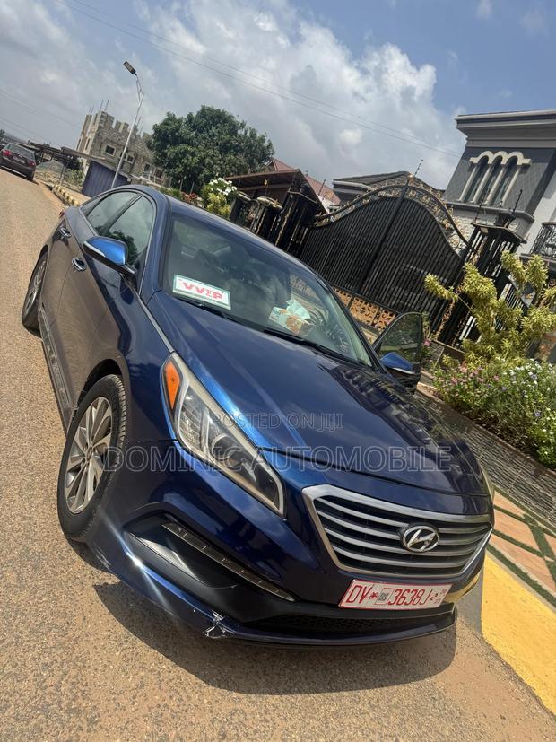 Hyundai Sonata Limited Sedan FWD (2.4L 4cyl 6A) 2017 Blue
