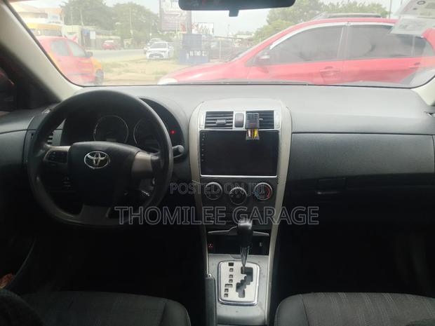 Toyota Corolla S 5-Speed 2013 Red photo 9