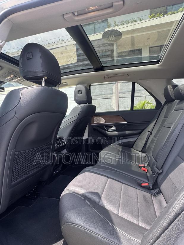 Mercedes-Benz GLE-Class GLE 350 4MATIC 2024 Silver