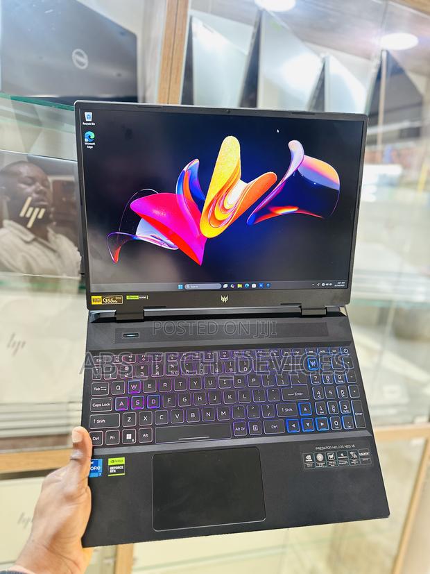 Laptop Acer Predator Helios Neo 16 16GB Intel Core i7 SSD 512GB photo 2