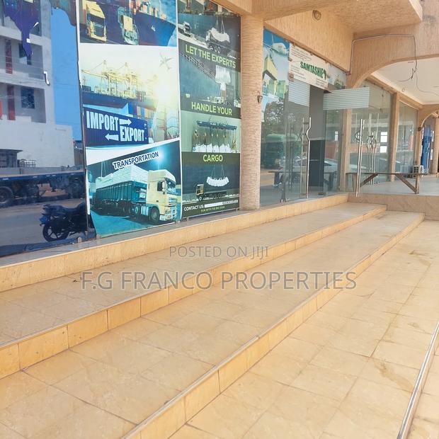 Shop and Office Space for Rent at Tema · Photo 2