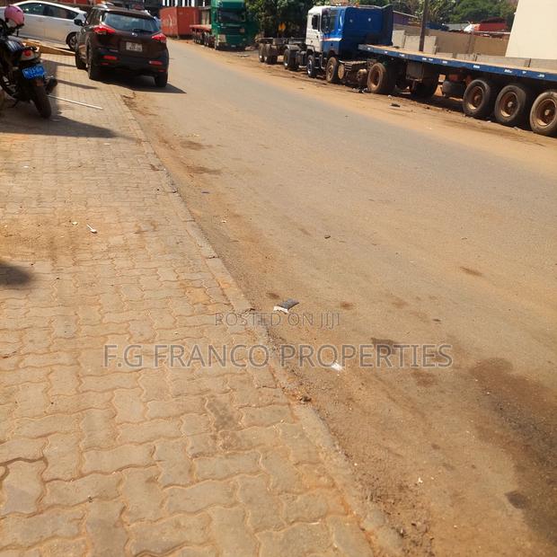 Shop and Office Space for Rent at Tema · Photo 3