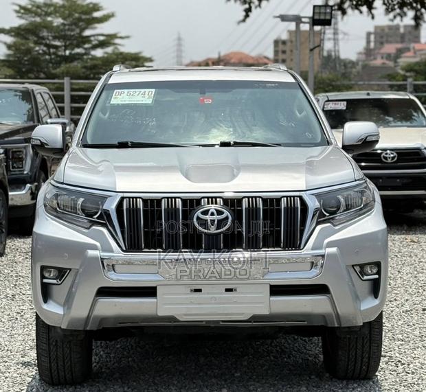 Toyota Land Cruiser Prado 2.7 2019 Silver