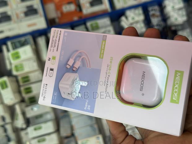 iPhone Charger (Original Medoosi)