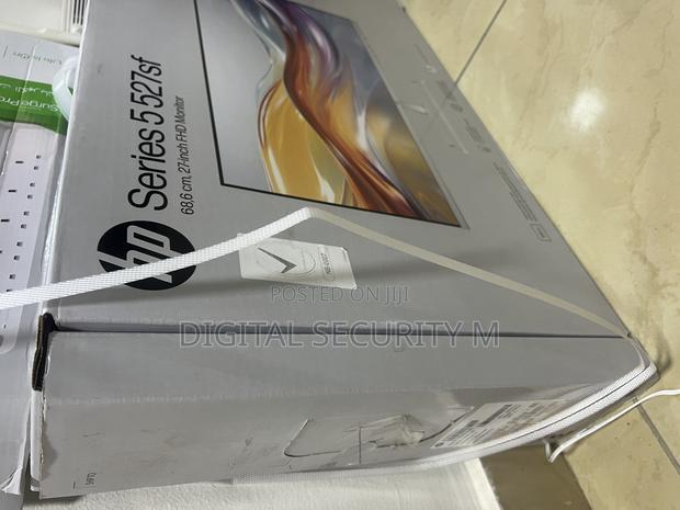 Hp Brand New 27” Monitor photo 2