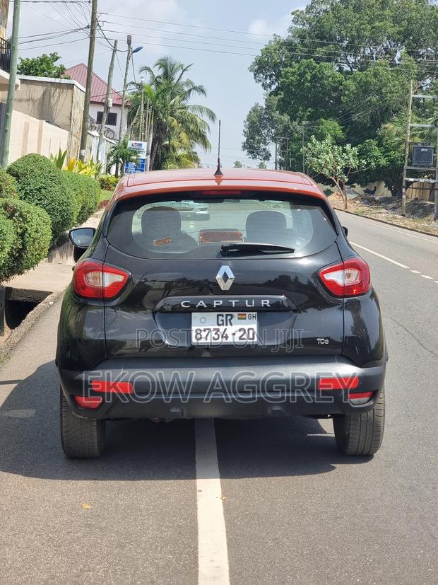 Renault Captur 1.2 Petrol FWD 2018 Black