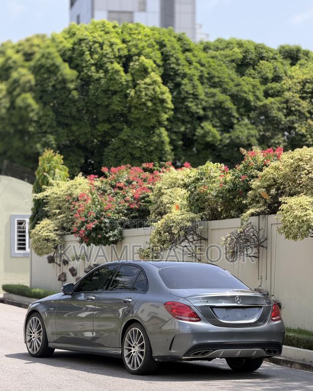 Mercedes-Benz C43 2017 Gray