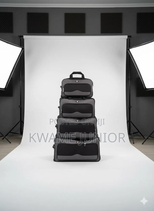 Four In One Duffle Trolling Traveling Bags 31,28,24,20 Inches photo 2