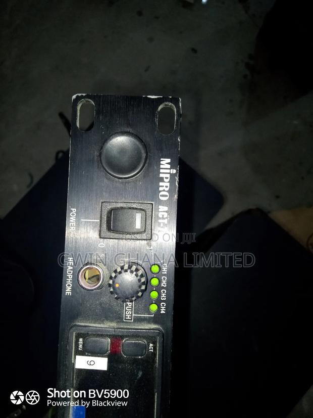 Mipro Act-707 Uhf 4ch True Diversity Receiver photo 8